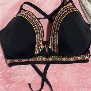 Tribal print slimming bathing suit top